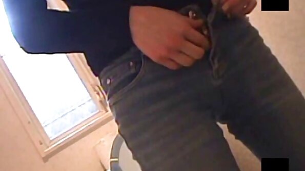 Adolescentă blondă cehă futut în păsărică ras la casting porno